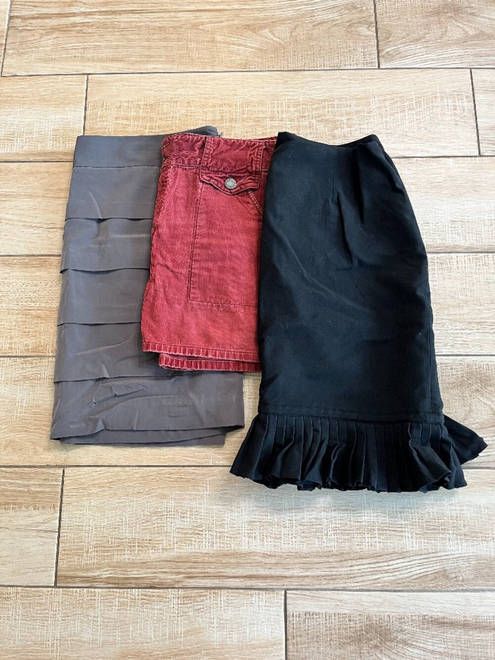 Womens Bundle of 3 Skirts - 6